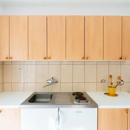 Cozy 1 Bedroom Apt/terrace/garden